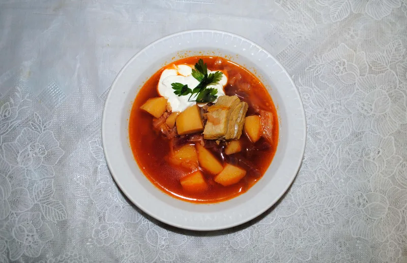 Финальный штрих с чесноком и зеленью