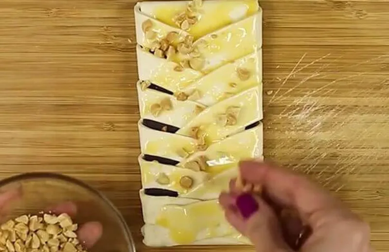 Посыпка орехами