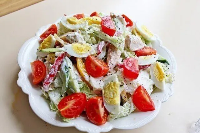 Диетический куриный салат