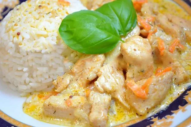 Куриное филе в сметанно-горчичном соусе