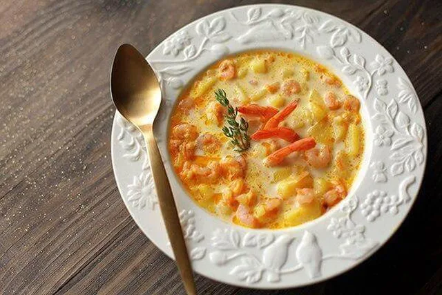 Сырный суп с креветками